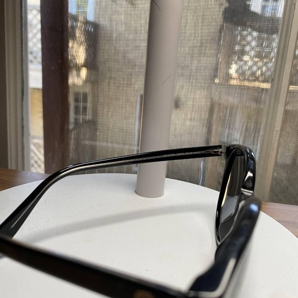 $405 round-frame Gucci Sunglasses, Men's listing, genuine - Picture 4 of 6